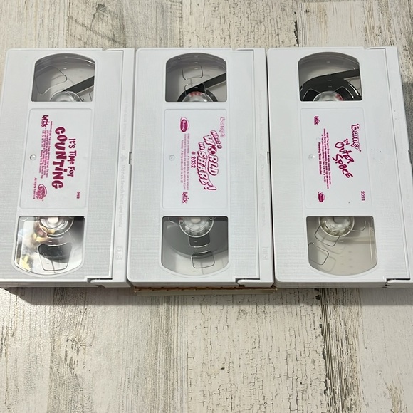 Barney Vintage VHS 3 Pack - Picture 5 of 6